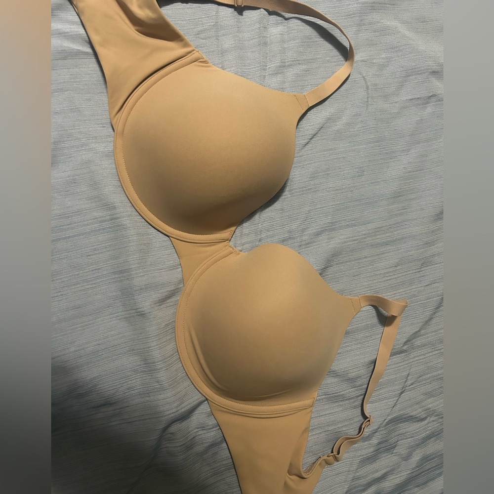 SKIMS BRA